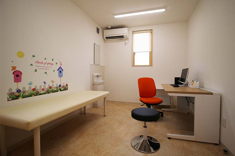 発熱外来診察室